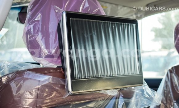 Buy Import Toyota Land Cruiser White Car in Import - Dubai in Malawi Buy Import Toyota Land Cruiser White Car in Import - Dubai in Malawi