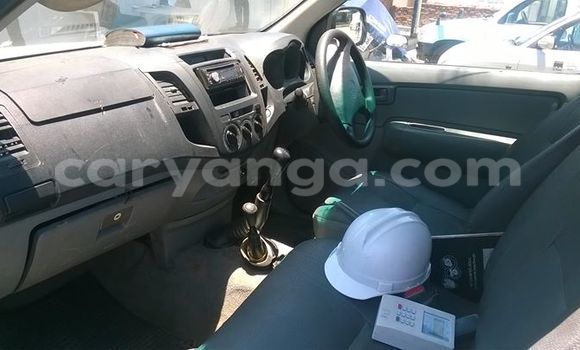 Buy Used Toyota Hilux White Car in Limbe in Malawi Buy Used Toyota Hilux White Car in Limbe in Malawi