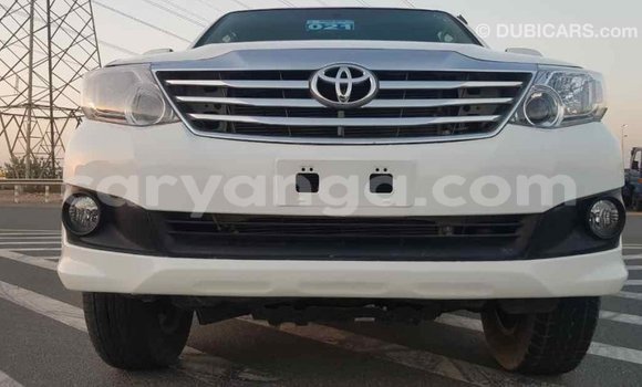 Buy Import Toyota Fortuner White Car in Import - Dubai in Malawi Buy Import Toyota Fortuner White Car in Import - Dubai in Malawi