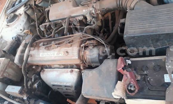 Acheter Occasion Voiture Toyota Carina Blanc à Lilongwe, Malawi Acheter Occasion Voiture Toyota Carina Blanc à Lilongwe, Malawi