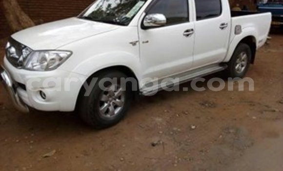 Buy Used Toyota Hilux White Car in Lilongwe in Malawi Buy Used Toyota Hilux White Car in Lilongwe in Malawi
