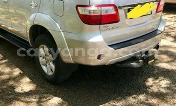Buy Used Toyota Fortuner Silver Car in Lilongwe in Malawi Buy Used Toyota Fortuner Silver Car in Lilongwe in Malawi