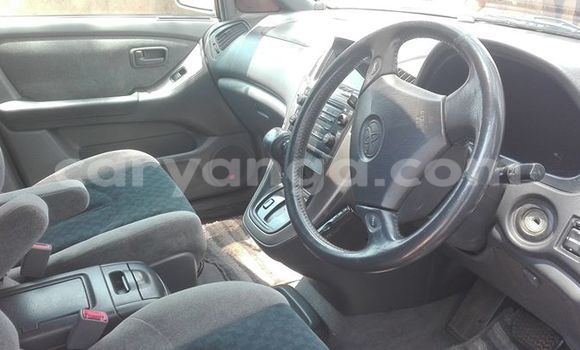 Acheter Occasion Voiture Toyota Harrier Gris à Limbe, Malawi Acheter Occasion Voiture Toyota Harrier Gris à Limbe, Malawi