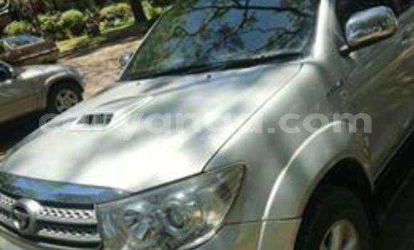 Buy Used Toyota Fortuner Silver Car in Lilongwe in Malawi Buy Used Toyota Fortuner Silver Car in Lilongwe in Malawi