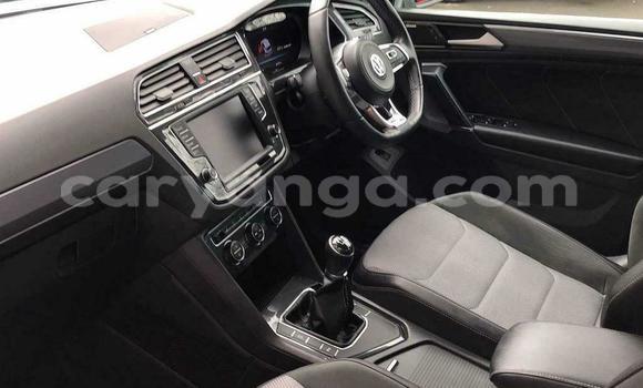 Nunua Ilio tumika Volkswagen Tiguan White Gari ndani ya Lilongwe nchini Malawi Nunua Ilio tumika Volkswagen Tiguan White Gari ndani ya Lilongwe nchini Malawi