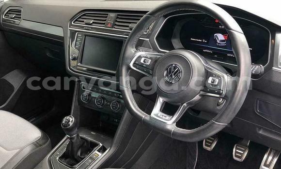 Nunua Ilio tumika Volkswagen Tiguan White Gari ndani ya Lilongwe nchini Malawi Nunua Ilio tumika Volkswagen Tiguan White Gari ndani ya Lilongwe nchini Malawi