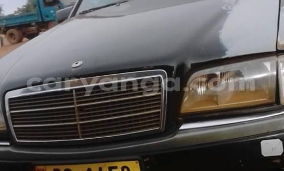 Buy Used Mercedes‒Benz 200 Black Car in Limbe in Malawi