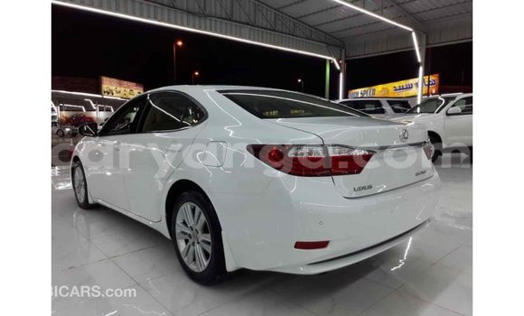 Buy Import Lexus ES White Car in Import - Dubai in Malawi Buy Import Lexus ES White Car in Import - Dubai in Malawi