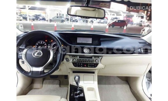 Buy Import Lexus ES White Car in Import - Dubai in Malawi Buy Import Lexus ES White Car in Import - Dubai in Malawi