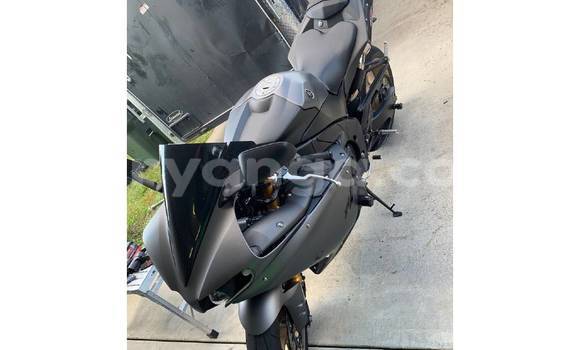 Nunua Ilio tumika Yamaha R1 Beige Bike ndani ya Lilongwe nchini Malawi Nunua Ilio tumika Yamaha R1 Beige Bike ndani ya Lilongwe nchini Malawi