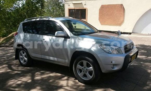 Buy Used Toyota RAV4 Silver Car in Limbe in Malawi Buy Used Toyota RAV4 Silver Car in Limbe in Malawi