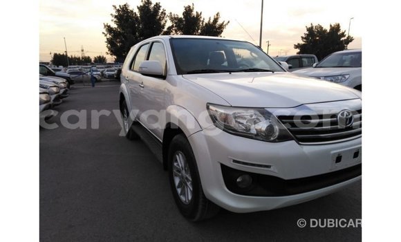 Buy Import Toyota Fortuner White Car in Import - Dubai in Malawi Buy Import Toyota Fortuner White Car in Import - Dubai in Malawi