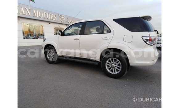 Buy Import Toyota Fortuner White Car in Import - Dubai in Malawi Buy Import Toyota Fortuner White Car in Import - Dubai in Malawi
