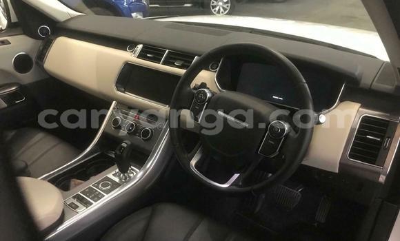 Acheter Occasion Voiture Land Rover Range Rover Sport Blanc à Lilongwe, Malawi Acheter Occasion Voiture Land Rover Range Rover Sport Blanc à Lilongwe, Malawi