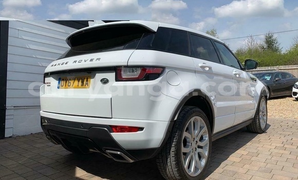 Nunua Ilio tumika Land Rover Range Rover Evoque White Gari ndani ya Lilongwe nchini Malawi Nunua Ilio tumika Land Rover Range Rover Evoque White Gari ndani ya Lilongwe nchini Malawi