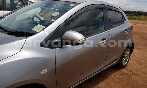 Nunua Ilio tumika Mazda Demio Silver Gari ndani ya Lilongwe nchini Malawi Nunua Ilio tumika Mazda Demio Silver Gari ndani ya Lilongwe nchini Malawi