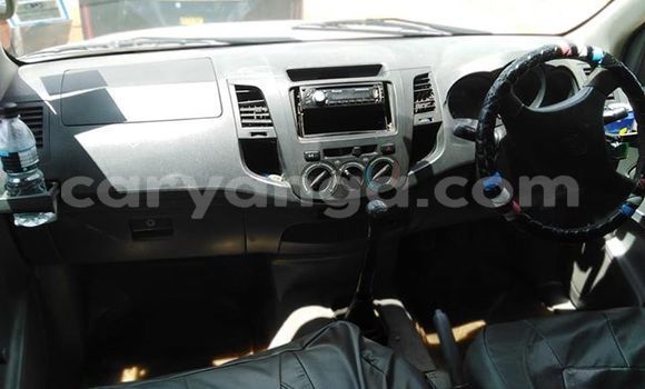 Buy Used Toyota Hilux White Car in Lilongwe in Malawi Buy Used Toyota Hilux White Car in Lilongwe in Malawi