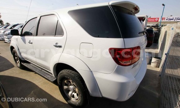 Buy Import Toyota Fortuner White Car in Import - Dubai in Malawi Buy Import Toyota Fortuner White Car in Import - Dubai in Malawi