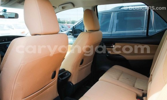 Buy Import Toyota Fortuner White Car in Import - Dubai in Malawi Buy Import Toyota Fortuner White Car in Import - Dubai in Malawi