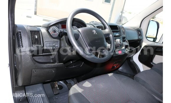 Buy Import Peugeot 106 White Car in Import - Dubai in Malawi