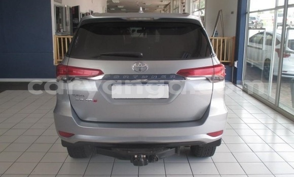 Buy Used Toyota Fortuner Silver Car in Lilongwe in Malawi Buy Used Toyota Fortuner Silver Car in Lilongwe in Malawi
