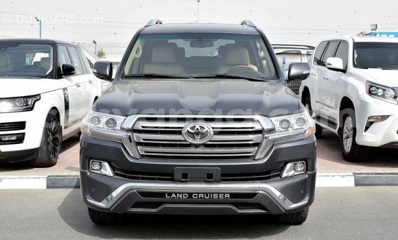 Acheter Import Voiture Toyota Land Cruiser Autre à Import - Dubai, Malawi Acheter Import Voiture Toyota Land Cruiser Autre à Import - Dubai, Malawi
