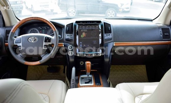 Acheter Import Voiture Toyota Land Cruiser Autre à Import - Dubai, Malawi Acheter Import Voiture Toyota Land Cruiser Autre à Import - Dubai, Malawi