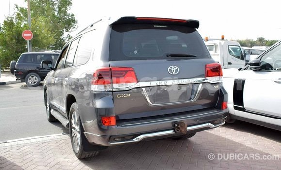 Acheter Import Voiture Toyota Land Cruiser Autre à Import - Dubai, Malawi Acheter Import Voiture Toyota Land Cruiser Autre à Import - Dubai, Malawi