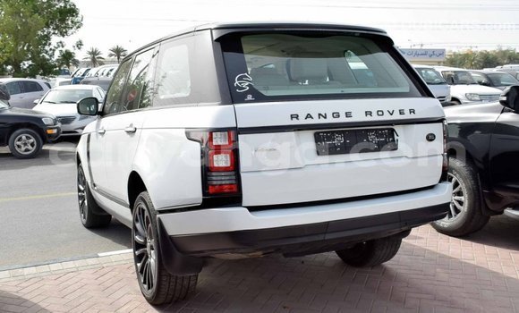 Nunua Imported Land Rover Range Rover White Gari ndani ya Import - Dubai nchini Malawi Nunua Imported Land Rover Range Rover White Gari ndani ya Import - Dubai nchini Malawi
