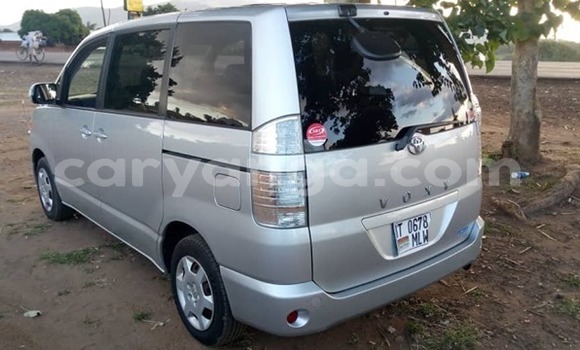 Buy Used Toyota Voxy Silver Car in Blantyre in Malawi Buy Used Toyota Voxy Silver Car in Blantyre in Malawi