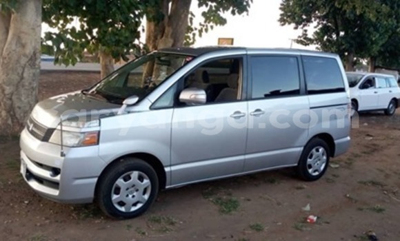 Buy Used Toyota Voxy Silver Car in Blantyre in Malawi Buy Used Toyota Voxy Silver Car in Blantyre in Malawi