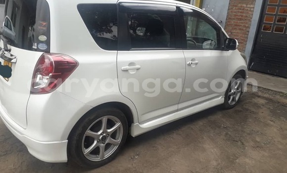 Buy Used Toyota Ractis White Car in Blantyre in Malawi Buy Used Toyota Ractis White Car in Blantyre in Malawi