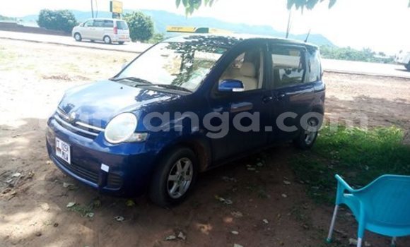 Buy Used Toyota Sienta Blue Car in Blantyre in Malawi Buy Used Toyota Sienta Blue Car in Blantyre in Malawi