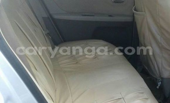 Buy Used Toyota Vitz Silver Car in Mwanza in Mwanza Buy Used Toyota Vitz Silver Car in Mwanza in Mwanza