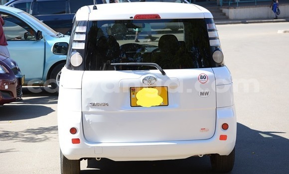 Buy Used Toyota Sienta White Car in Lilongwe in Malawi Buy Used Toyota Sienta White Car in Lilongwe in Malawi