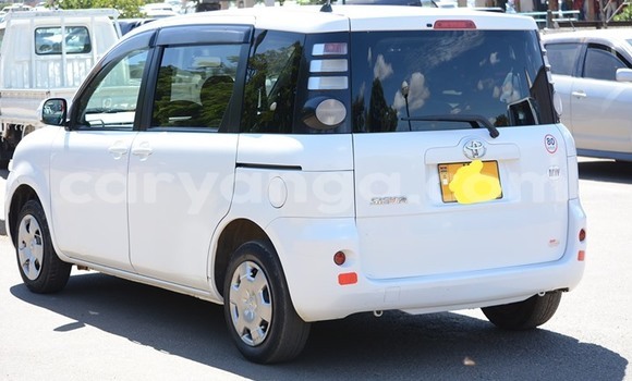 Buy Used Toyota Sienta White Car in Lilongwe in Malawi Buy Used Toyota Sienta White Car in Lilongwe in Malawi