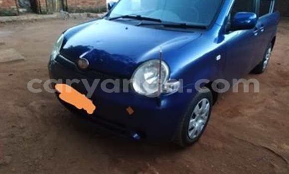 Buy Used Toyota Sienta Blue Car in Lilongwe in Malawi Buy Used Toyota Sienta Blue Car in Lilongwe in Malawi