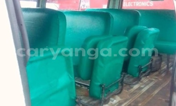 Buy Used Toyota Hiace White Car in Blantyre in Malawi Buy Used Toyota Hiace White Car in Blantyre in Malawi