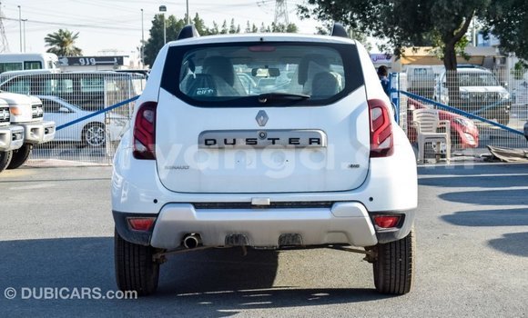 Nunua Imported Renault Duster White Gari ndani ya Import - Dubai nchini Malawi Nunua Imported Renault Duster White Gari ndani ya Import - Dubai nchini Malawi