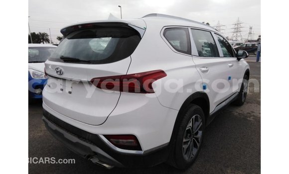 Buy Import Hyundai Santa Fe White Car in Import - Dubai in Malawi Buy Import Hyundai Santa Fe White Car in Import - Dubai in Malawi