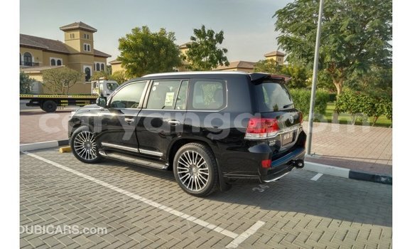 Buy Import Toyota Land Cruiser Black Car in Import - Dubai in Malawi Buy Import Toyota Land Cruiser Black Car in Import - Dubai in Malawi