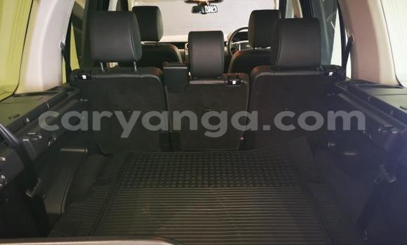 Buy Used Land Rover Discovery Silver Car in Luchenza in Thyolo Buy Used Land Rover Discovery Silver Car in Luchenza in Thyolo