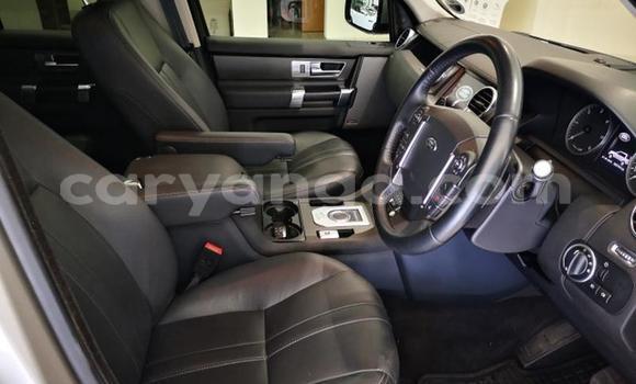 Buy Used Land Rover Discovery Silver Car in Luchenza in Thyolo Buy Used Land Rover Discovery Silver Car in Luchenza in Thyolo