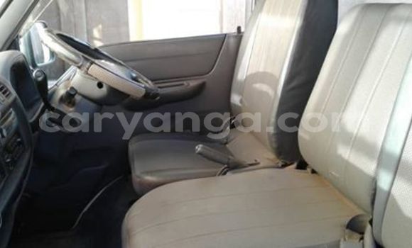 Acheter Occasion Voiture Nissan Vanette Blanc à Lilongwe, Malawi Acheter Occasion Voiture Nissan Vanette Blanc à Lilongwe, Malawi