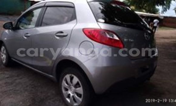 Acheter Occasion Voiture Mazda Demio Gris à Lilongwe, Malawi Acheter Occasion Voiture Mazda Demio Gris à Lilongwe, Malawi