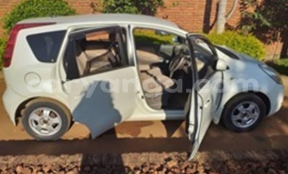 Buy Used Nissan Note White Car in Lilongwe in Malawi Buy Used Nissan Note White Car in Lilongwe in Malawi