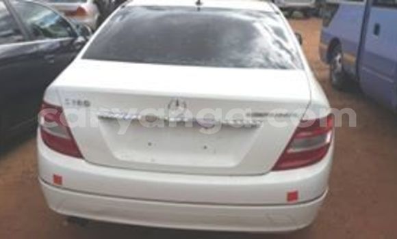 Buy Used Mercedes‒Benz C–Class White Car in Lilongwe in Malawi Buy Used Mercedes‒Benz C–Class White Car in Lilongwe in Malawi