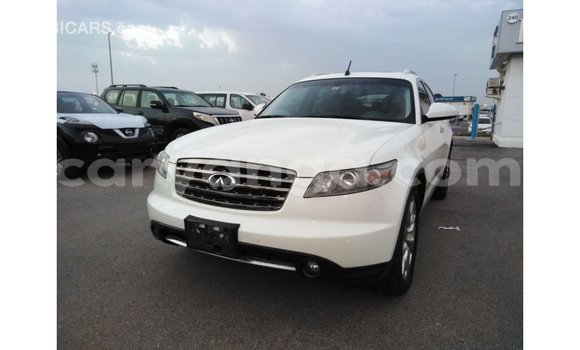 Buy Import Infiniti FX White Car in Import - Dubai in Malawi