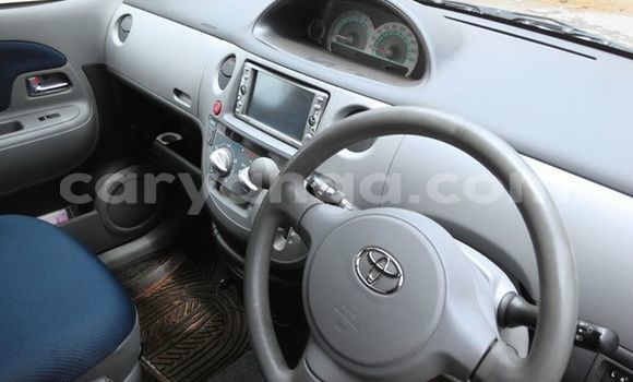 Buy Used Toyota Sienna White Car in Limbe in Malawi Buy Used Toyota Sienna White Car in Limbe in Malawi