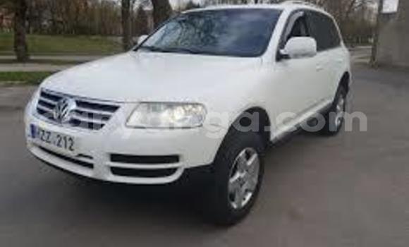 Buy Used Volkswagen Touareg White Car in Chikwawa in Chikwawa Buy Used Volkswagen Touareg White Car in Chikwawa in Chikwawa